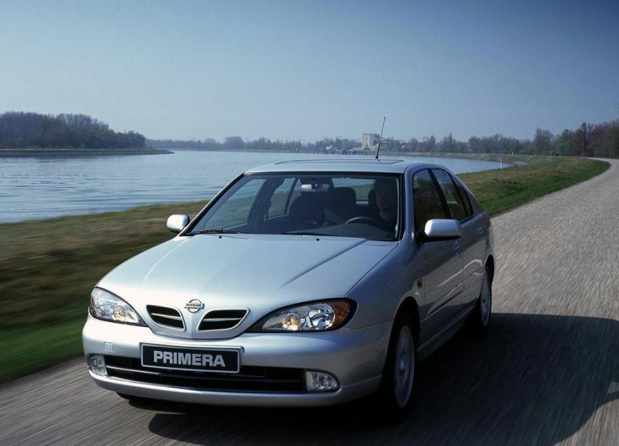 Nissan Primera Hatchback 1999 года  (фото 3 из 8)